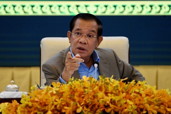 1 Ong Hun Sen Mot So Nuoc Da Sai Lam Khi Ung Ho Khmer Do