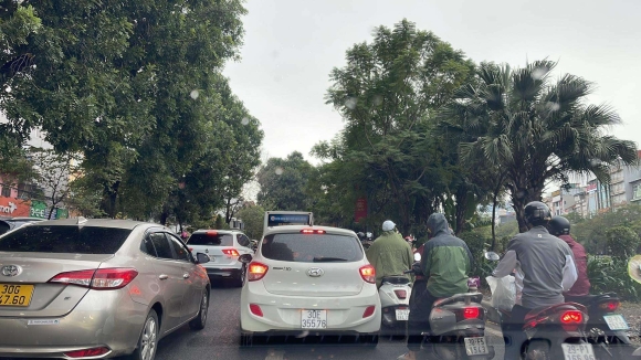 5 Mua Nha Tram Trieum2 Ven Do Tron Khoi Bui Nguoi Ha Noi Am Anh Tac Duong